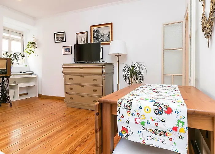 Romantic El Corte Ingles * リスボン