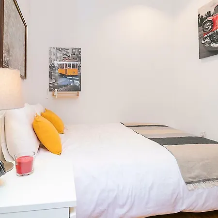 Romantic El Corte Ingles * Lisbon