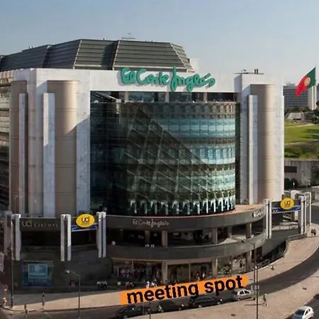 Romantic El Corte Ingles Apartment Lisbon