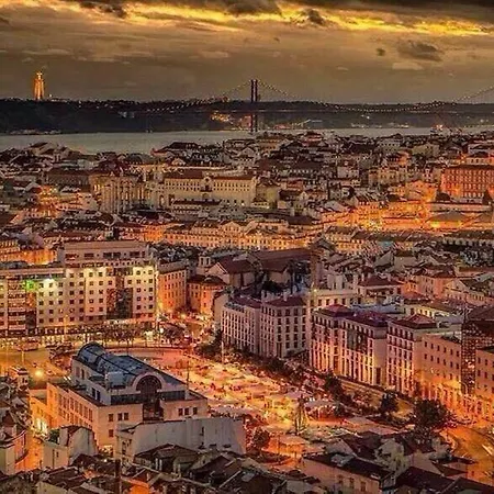 דירה Romantic El Corte Ingles ליסבון